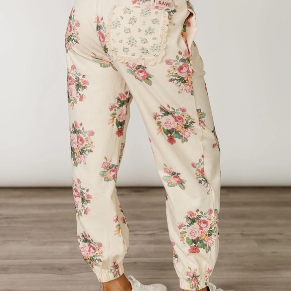 461 NWT Ampersand Avenue Garden Rose Jogger - Picture 2 of 9